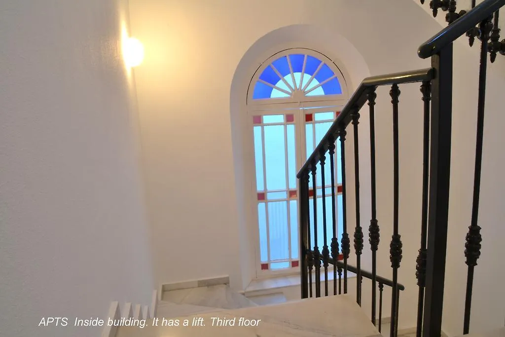 Apartamentos Calle Nueva Malaga